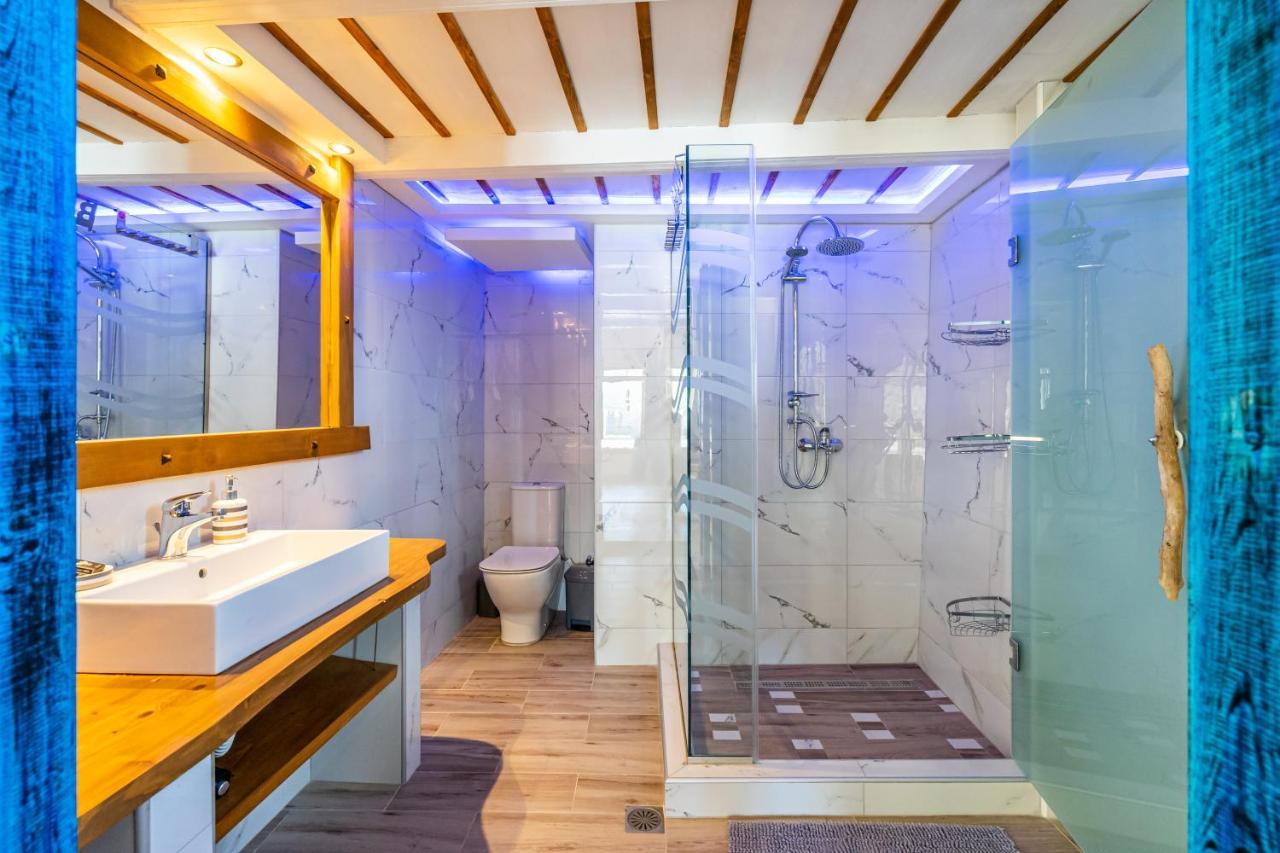 Cava D"Oro Suites Rhodes City Exteriör bild