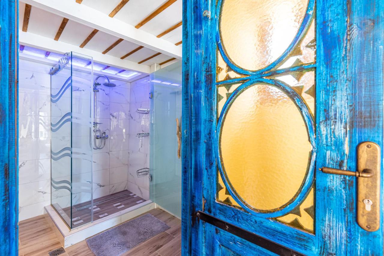 Cava D"Oro Suites Rhodes City Exteriör bild